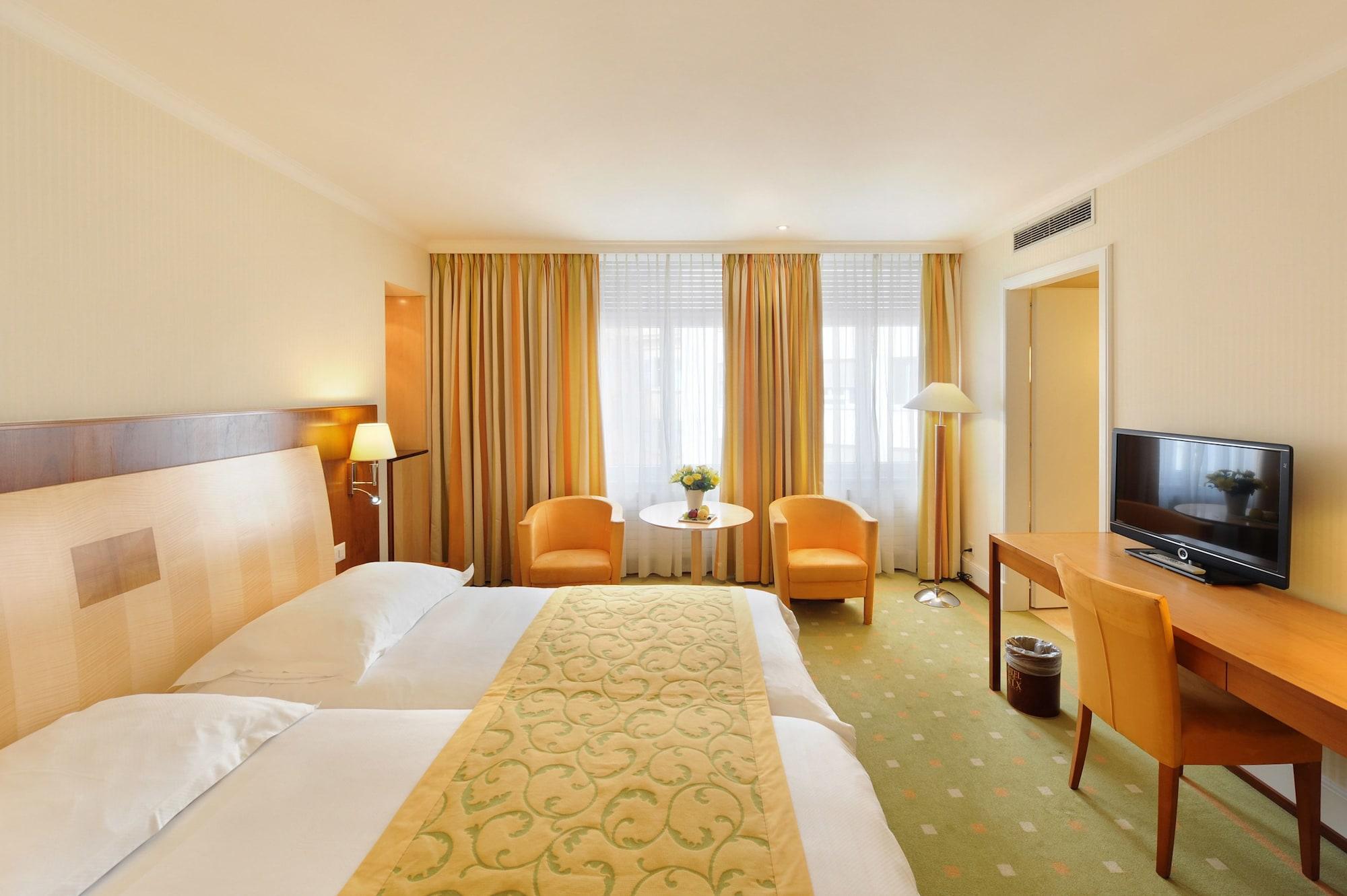 De La Paix Hotel